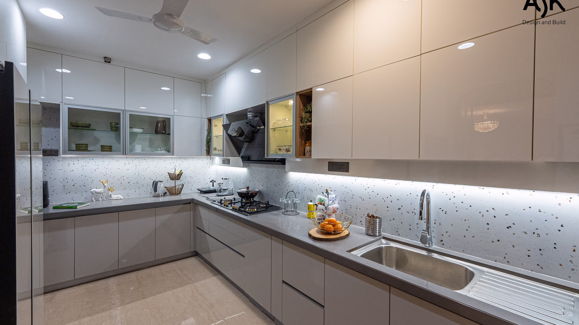 Luxurious modern home interior design in Mumbai