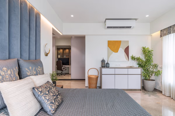Ashford Royale, Nahur - Master Bedroom Interior Design